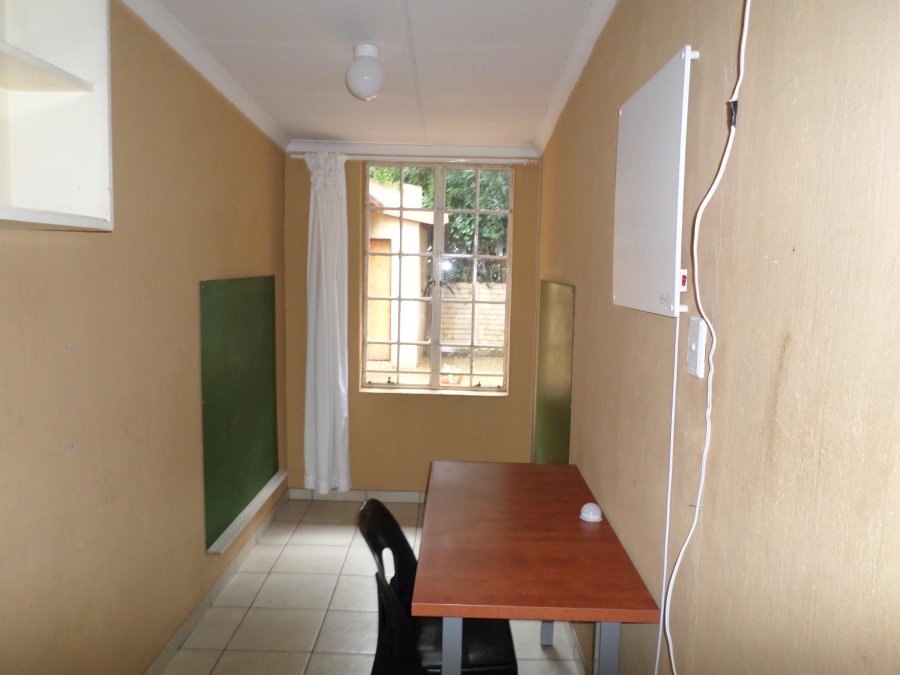 To Let 3 Bedroom Property for Rent in Westdene Gauteng