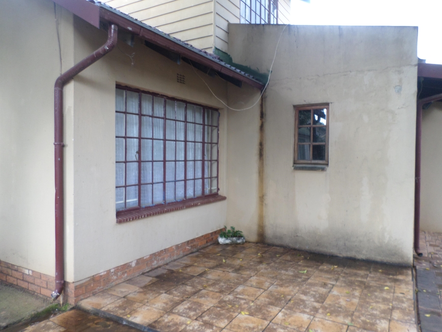 To Let 3 Bedroom Property for Rent in Westdene Gauteng