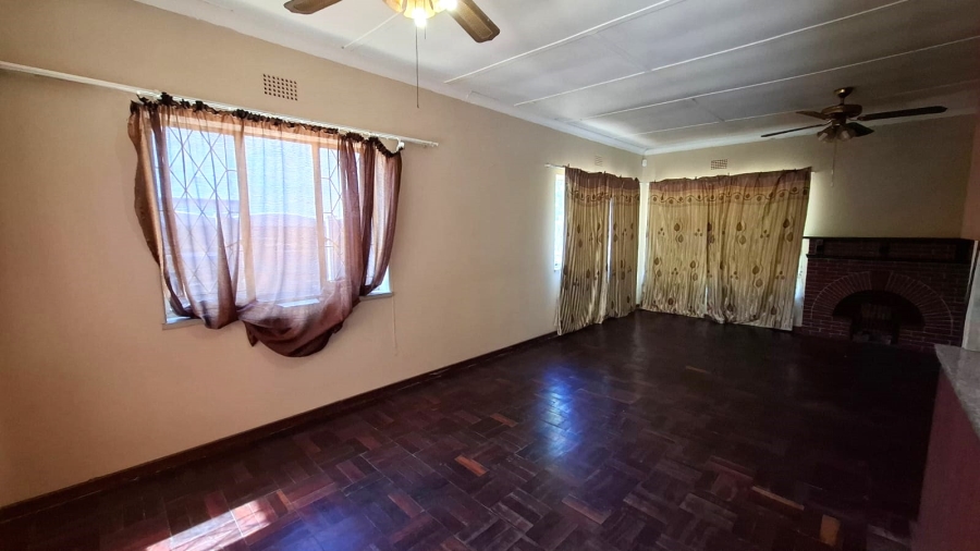 4 Bedroom Property for Sale in Three Rivers Gauteng