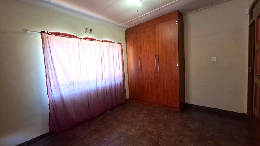 4 Bedroom Property for Sale in Three Rivers Gauteng