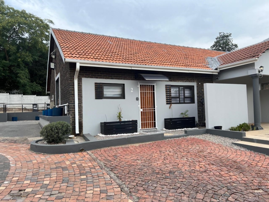 To Let 2 Bedroom Property for Rent in Ferndale Gauteng