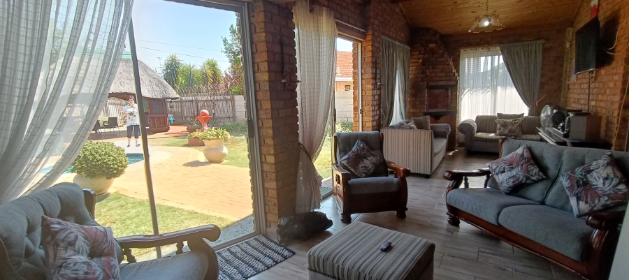 3 Bedroom Property for Sale in Doornpoort Gauteng