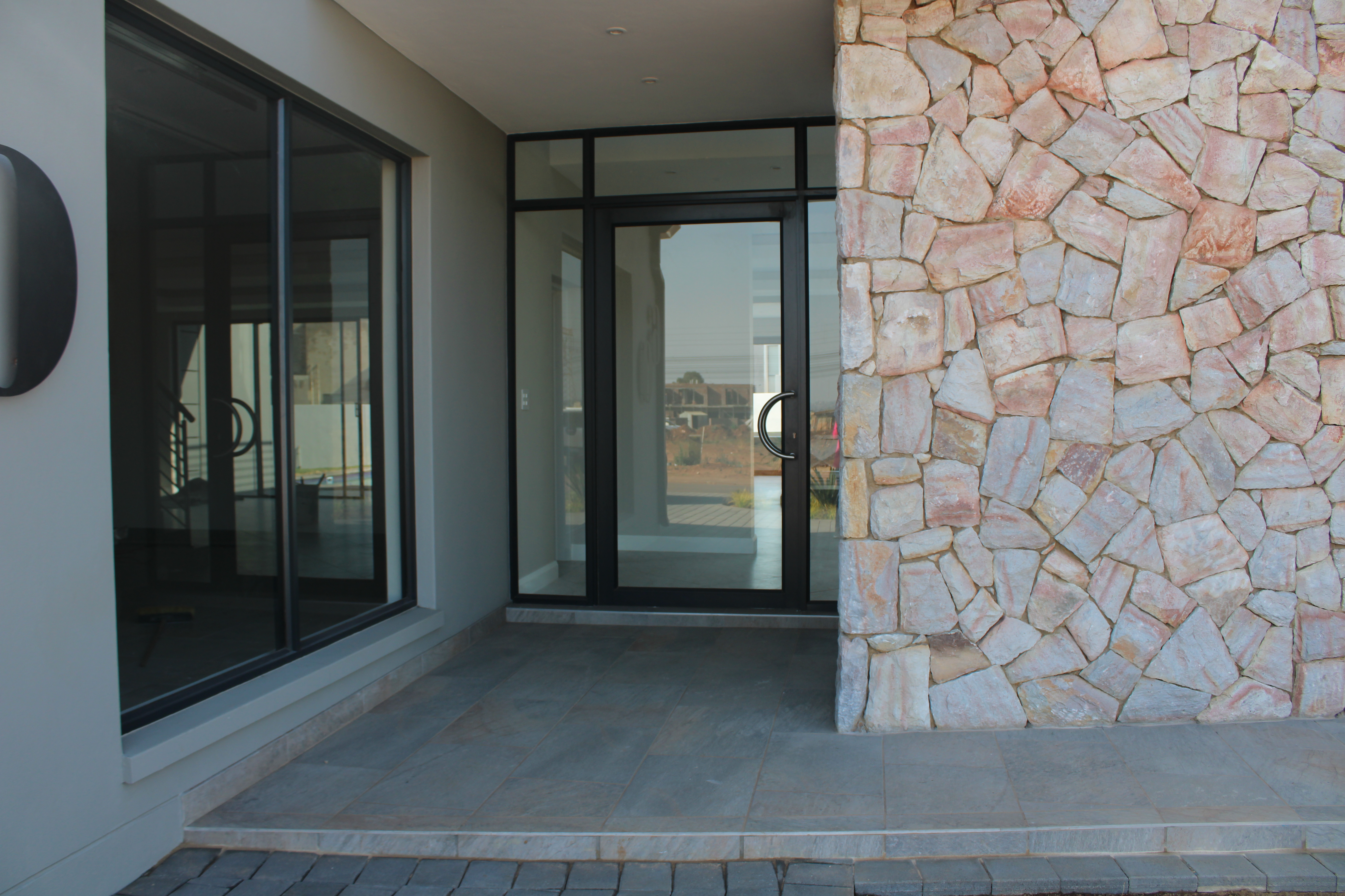 5 Bedroom Property for Sale in Midstream Heights Gauteng