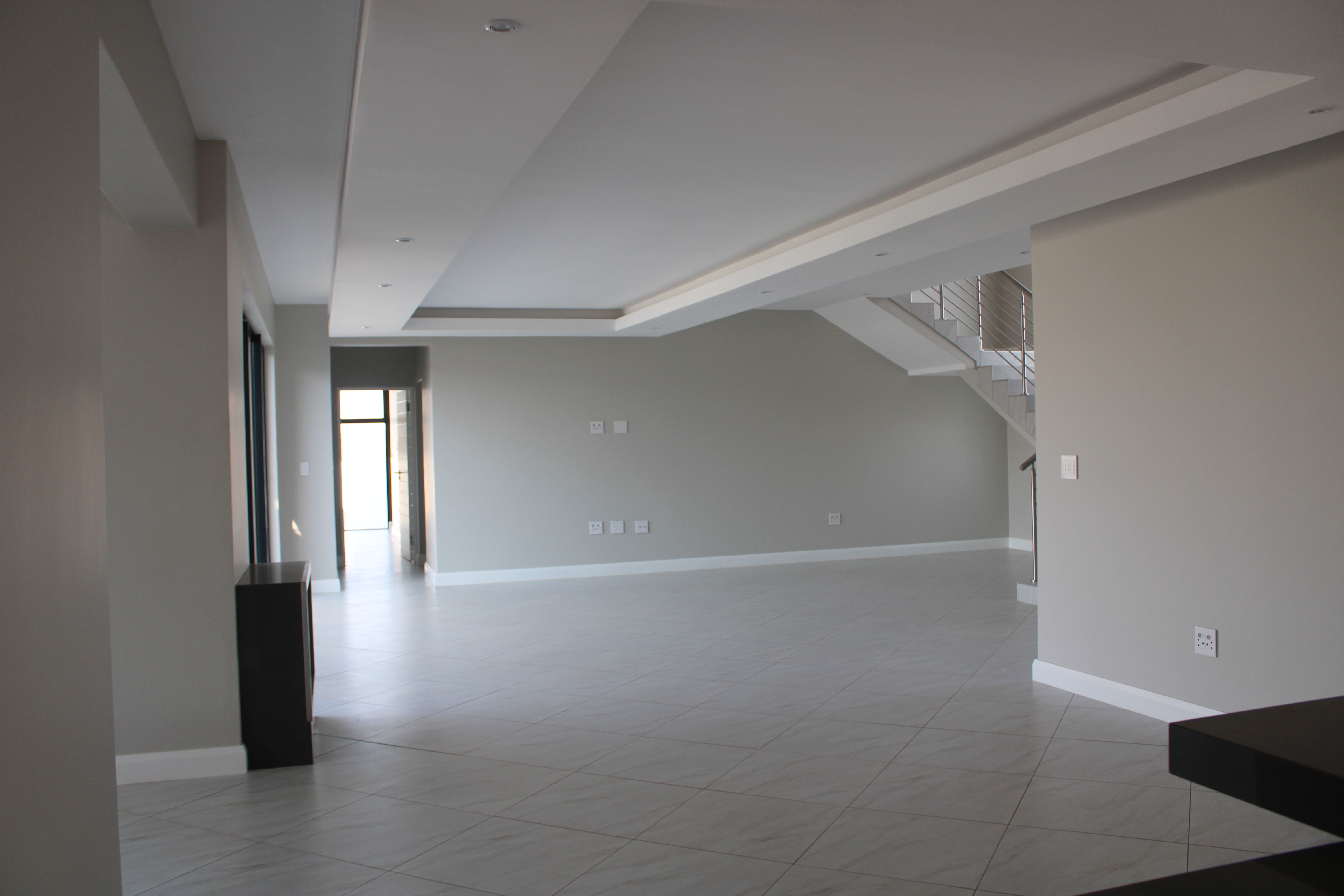 5 Bedroom Property for Sale in Midstream Heights Gauteng