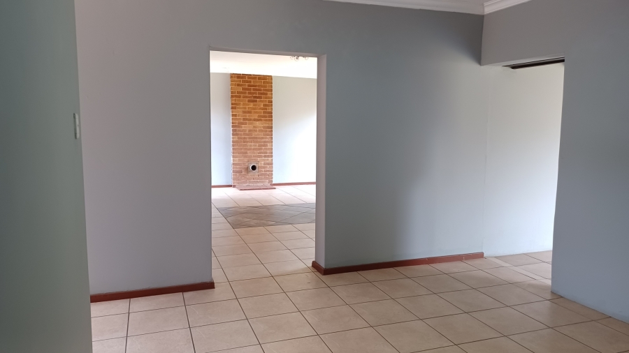 3 Bedroom Property for Sale in Vanderbijlpark SE 6 Gauteng