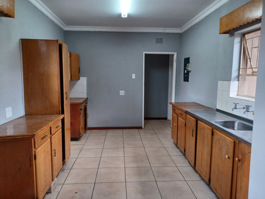 3 Bedroom Property for Sale in Vanderbijlpark SE 6 Gauteng