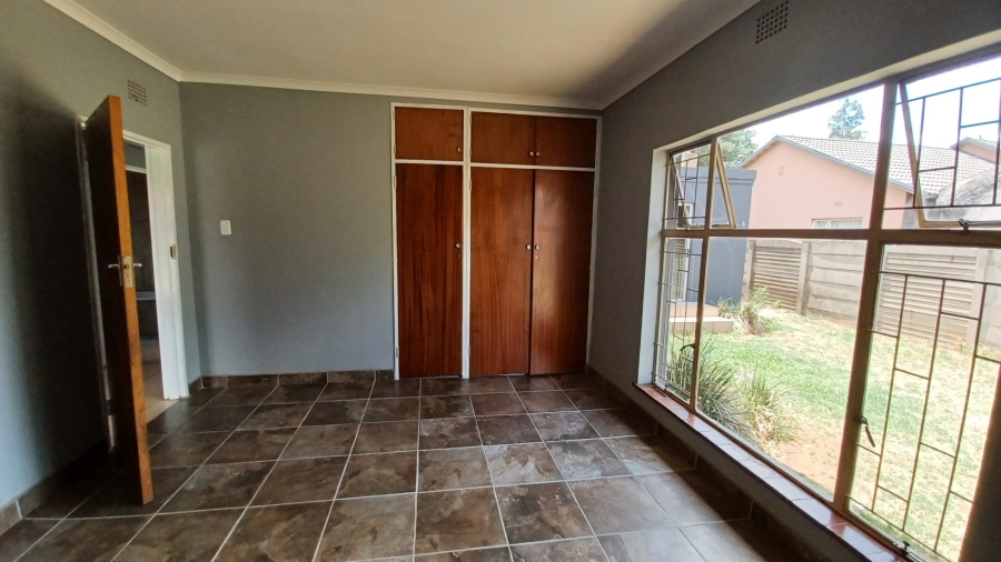 3 Bedroom Property for Sale in Vanderbijlpark SE 6 Gauteng