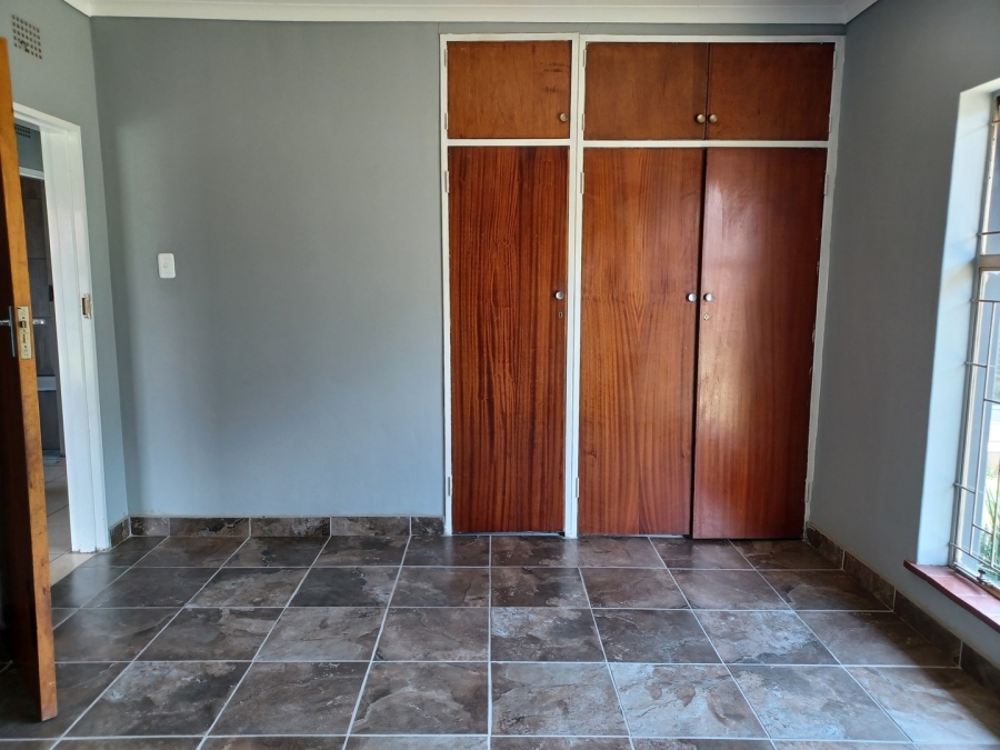 3 Bedroom Property for Sale in Vanderbijlpark SE 6 Gauteng