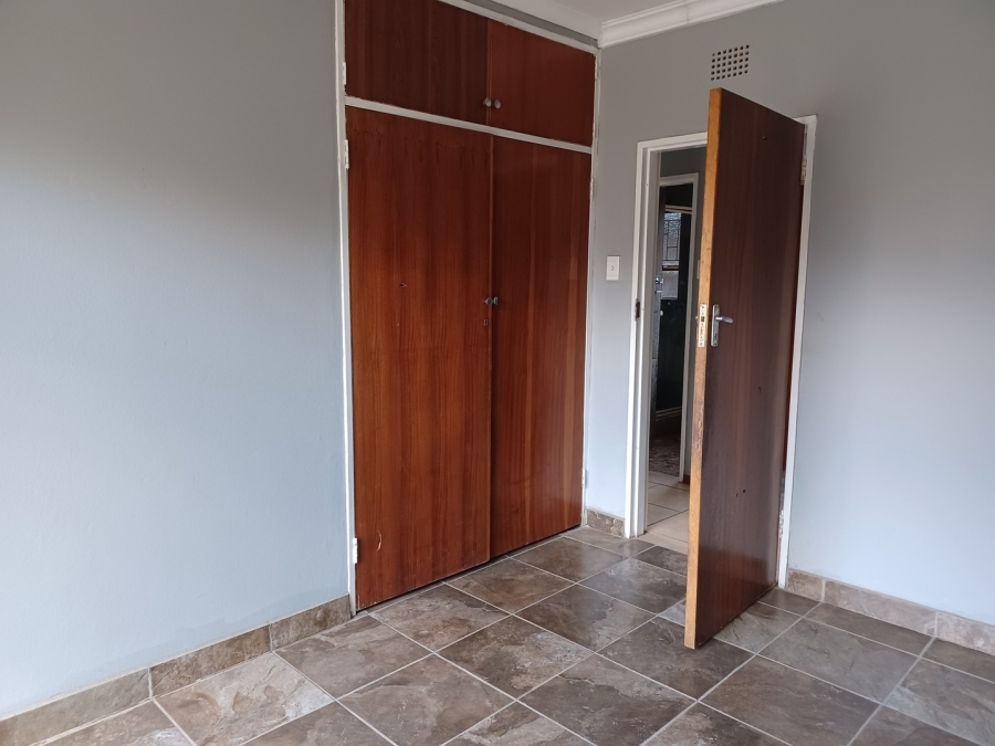 3 Bedroom Property for Sale in Vanderbijlpark SE 6 Gauteng