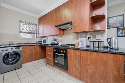 To Let 2 Bedroom Property for Rent in Ravenswood Gauteng