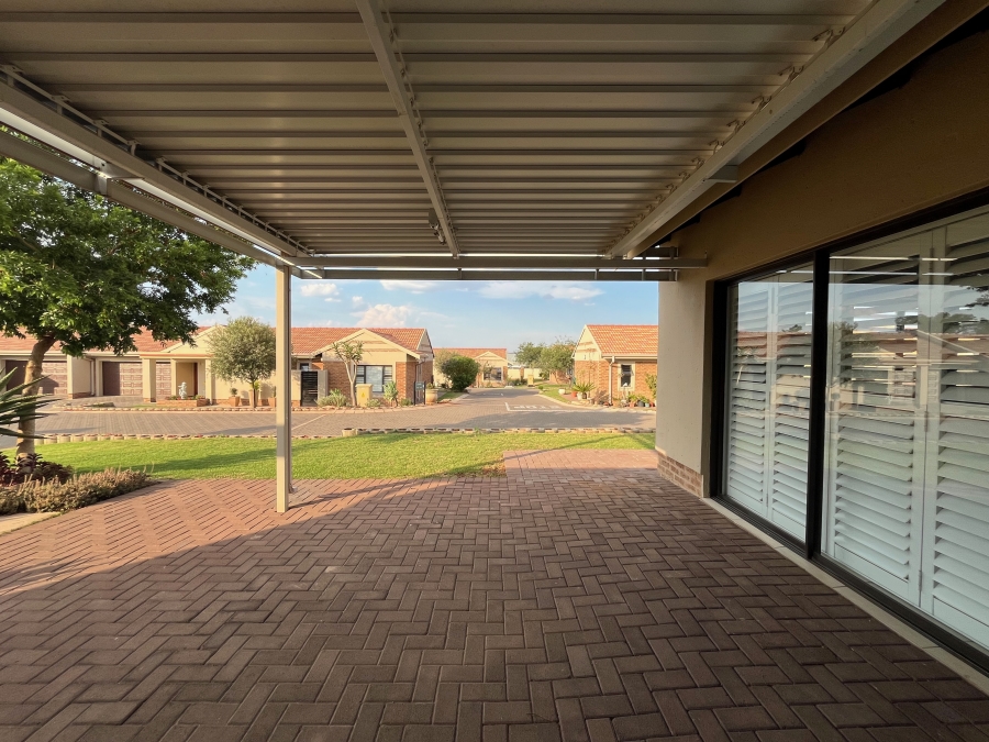 3 Bedroom Property for Sale in The Retreat Gauteng