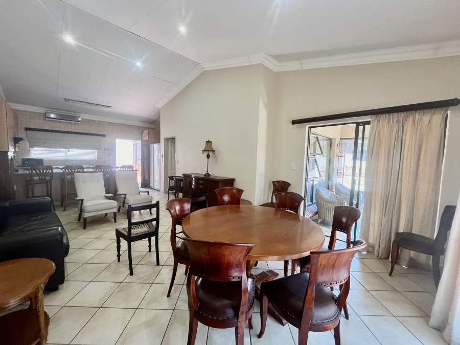 1 Bedroom Property for Sale in The Retreat Gauteng