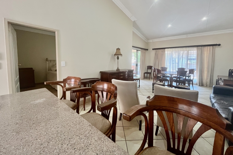 1 Bedroom Property for Sale in The Retreat Gauteng