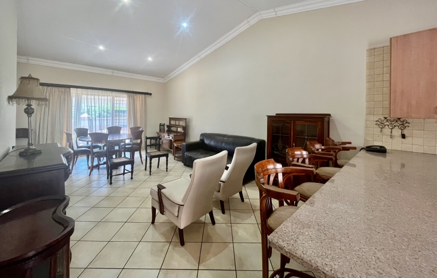 1 Bedroom Property for Sale in The Retreat Gauteng