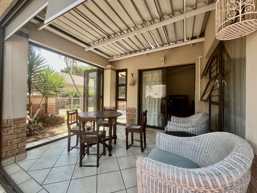 1 Bedroom Property for Sale in The Retreat Gauteng