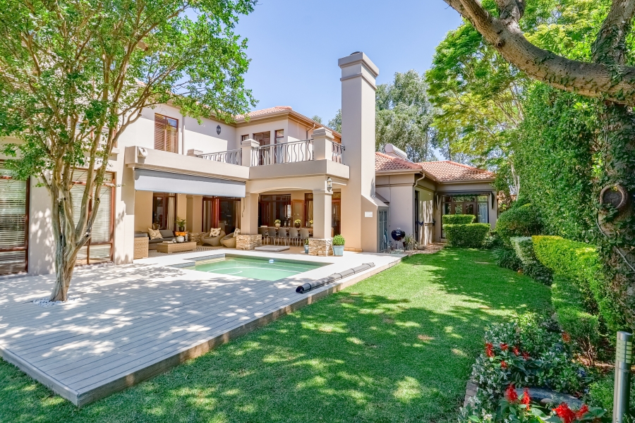 4 Bedroom Property for Sale in Silver Lakes Golf Estate Gauteng