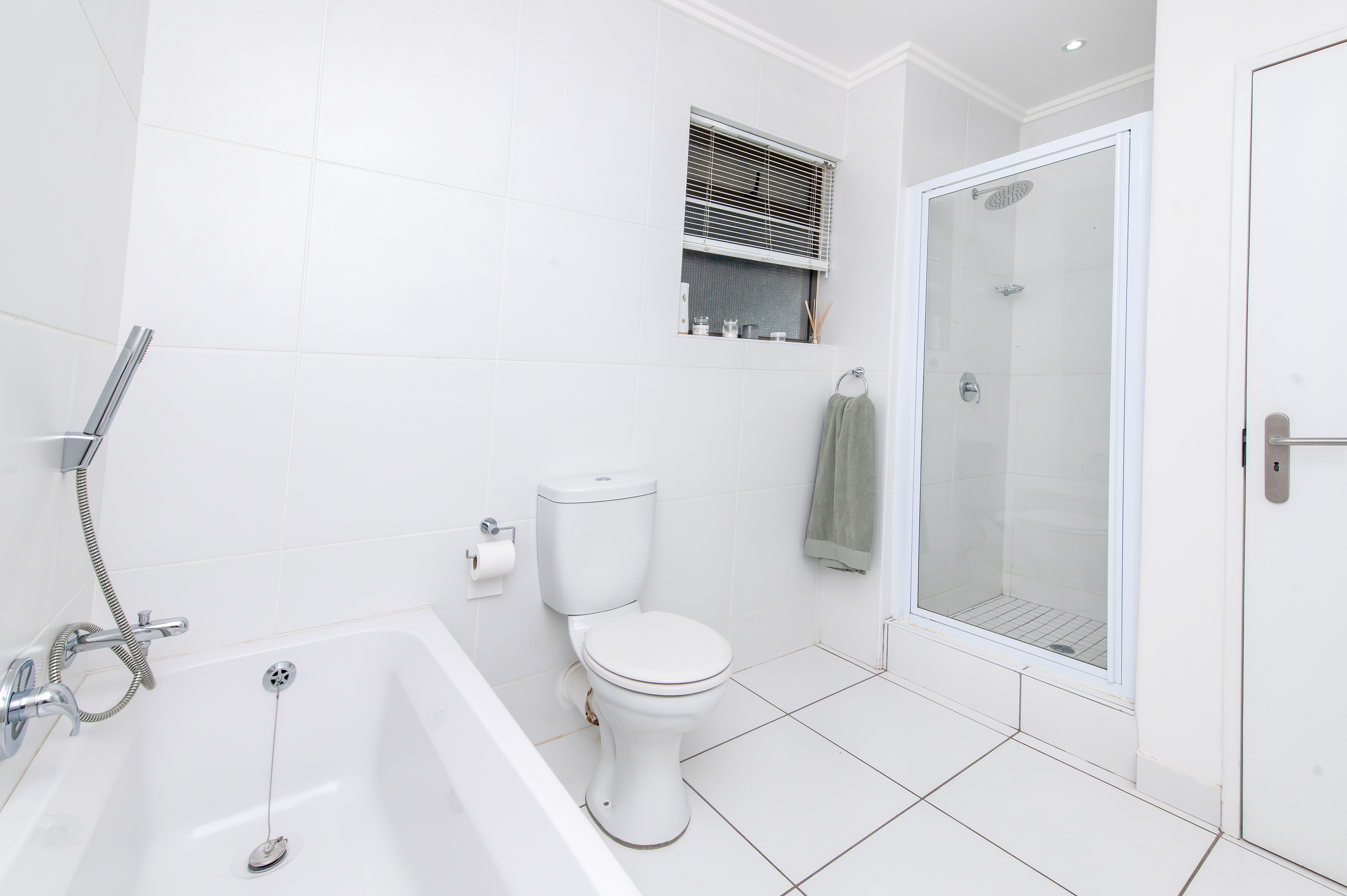 1 Bedroom Property for Sale in Lonehill Gauteng