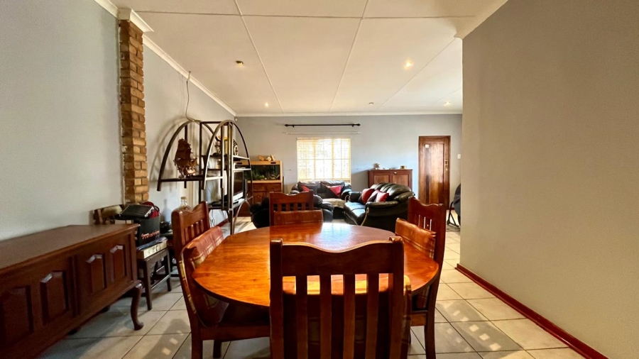 3 Bedroom Property for Sale in Brakpan Central Gauteng