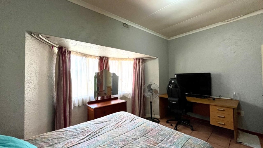 3 Bedroom Property for Sale in Brakpan Central Gauteng