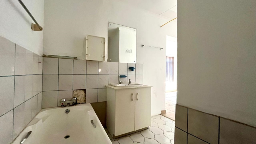 3 Bedroom Property for Sale in Brakpan Central Gauteng