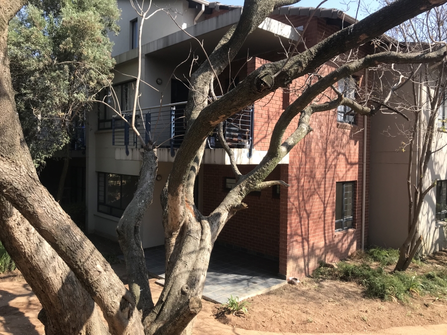 To Let 2 Bedroom Property for Rent in Jackal Creek Golf Estate Gauteng