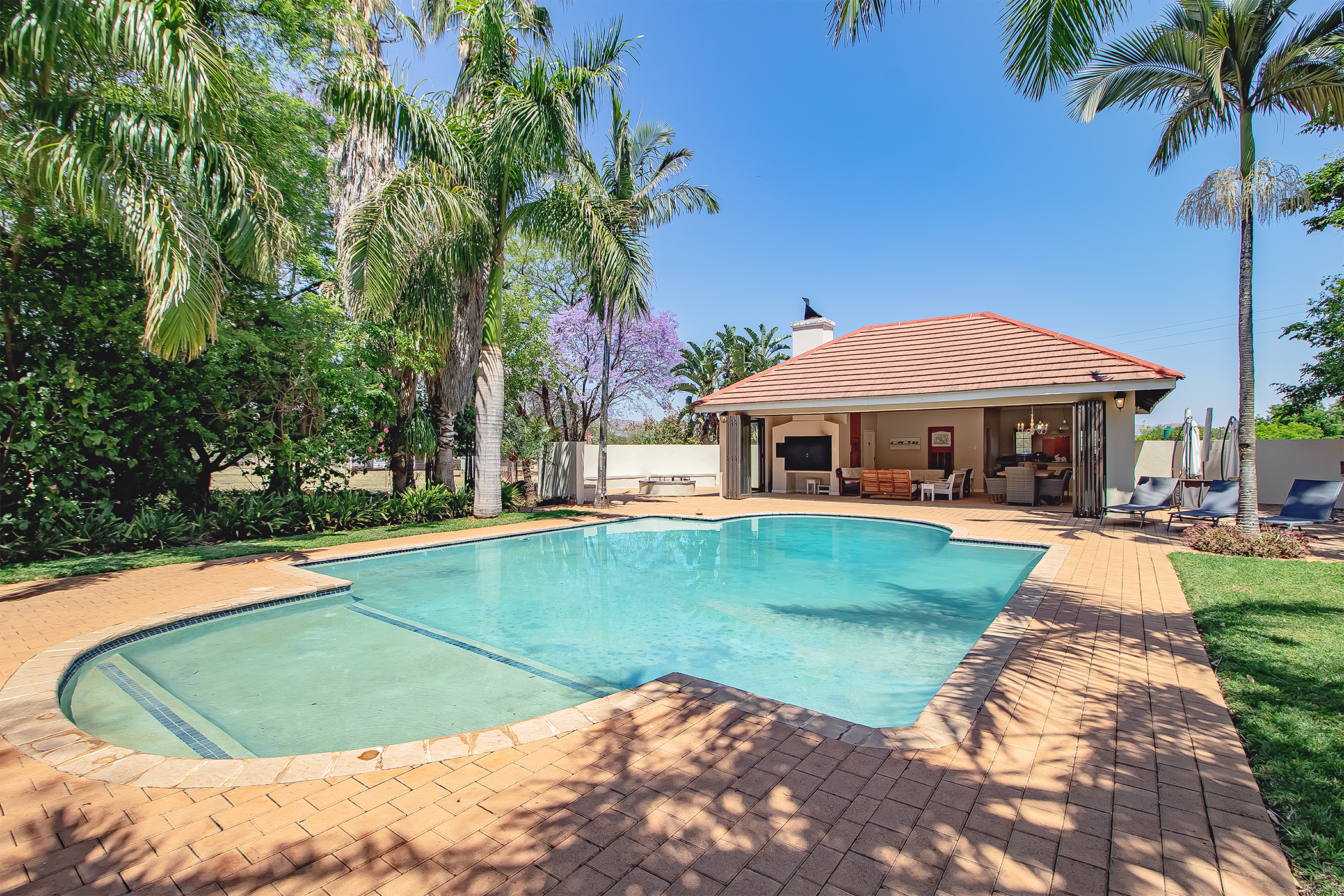 6 Bedroom Property for Sale in Wonderboom AH Gauteng