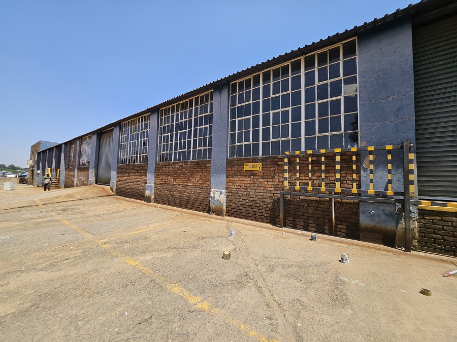 To Let commercial Property for Rent in Sunderland Ridge Gauteng