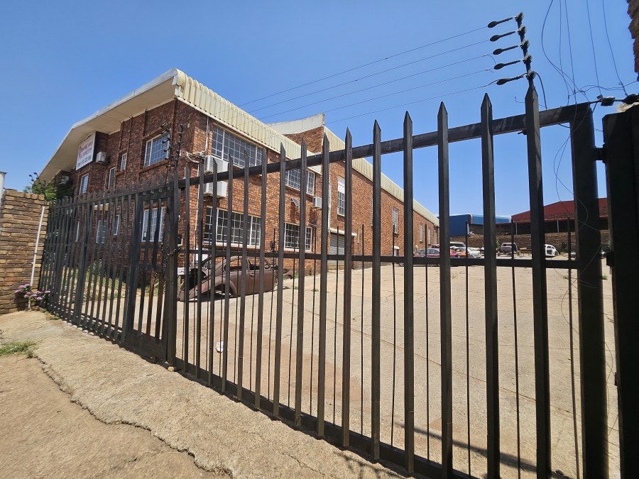 To Let commercial Property for Rent in Sunderland Ridge Gauteng