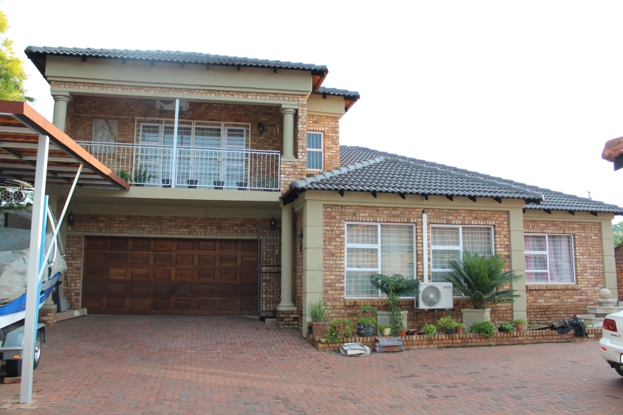 To Let 3 Bedroom Property for Rent in Eloffsdal Gauteng