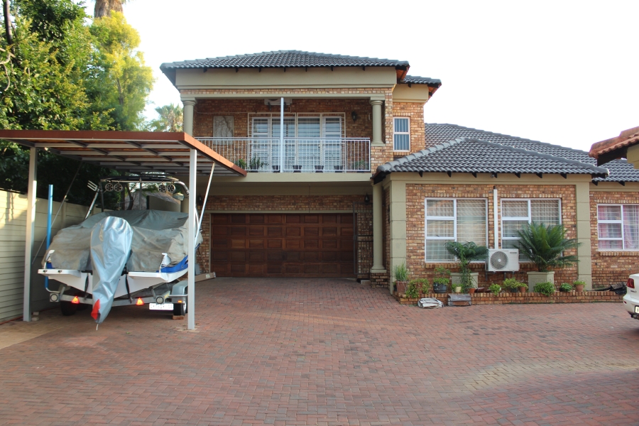 To Let 3 Bedroom Property for Rent in Eloffsdal Gauteng