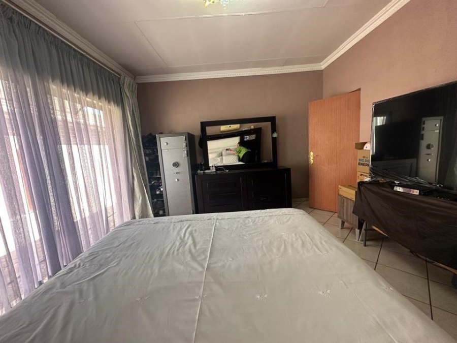 To Let 3 Bedroom Property for Rent in Montana Gauteng