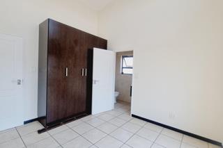 2 Bedroom Property for Sale in Greenstone Gate Gauteng