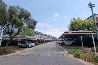 2 Bedroom Property for Sale in Greenstone Gate Gauteng