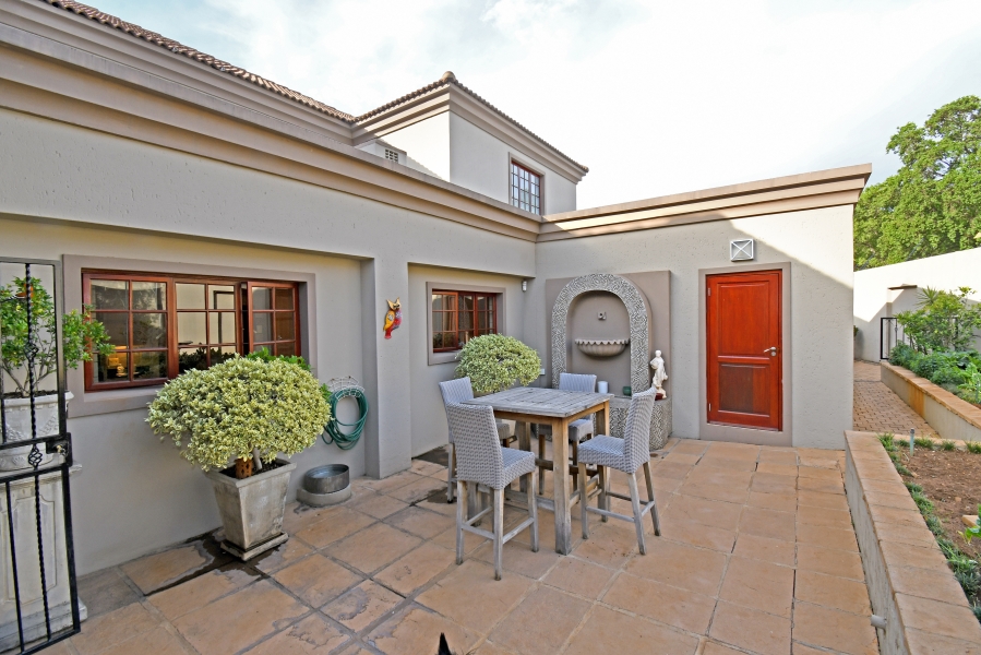 7 Bedroom Property for Sale in Bedfordview Gauteng