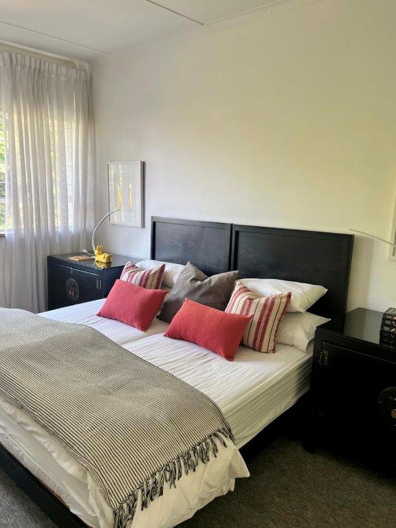 To Let 2 Bedroom Property for Rent in Atholl Gauteng