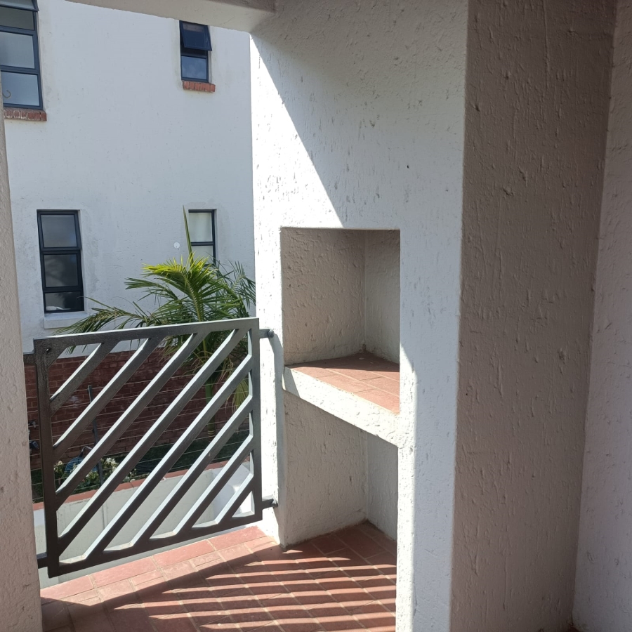 To Let 3 Bedroom Property for Rent in Victory Park Gauteng