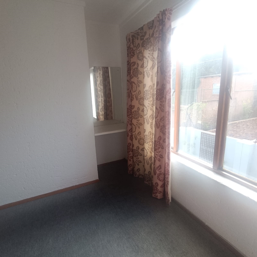 To Let 3 Bedroom Property for Rent in Victory Park Gauteng