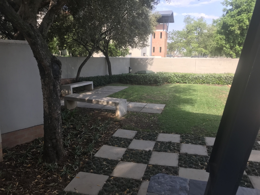 To Let 2 Bedroom Property for Rent in Lonehill Gauteng