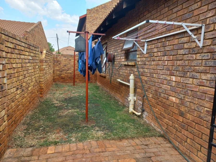 3 Bedroom Property for Sale in New State Areas Gauteng