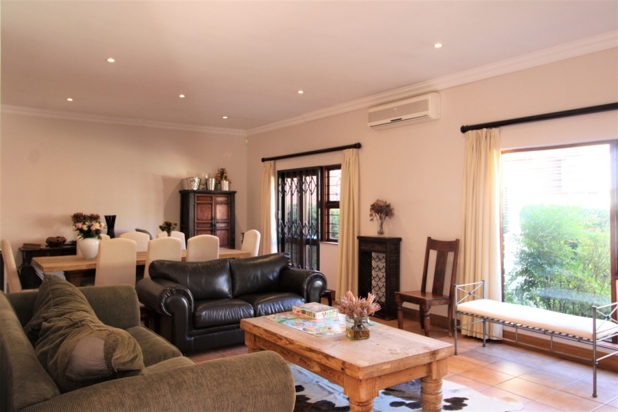 To Let 5 Bedroom Property for Rent in Bryanston Gauteng