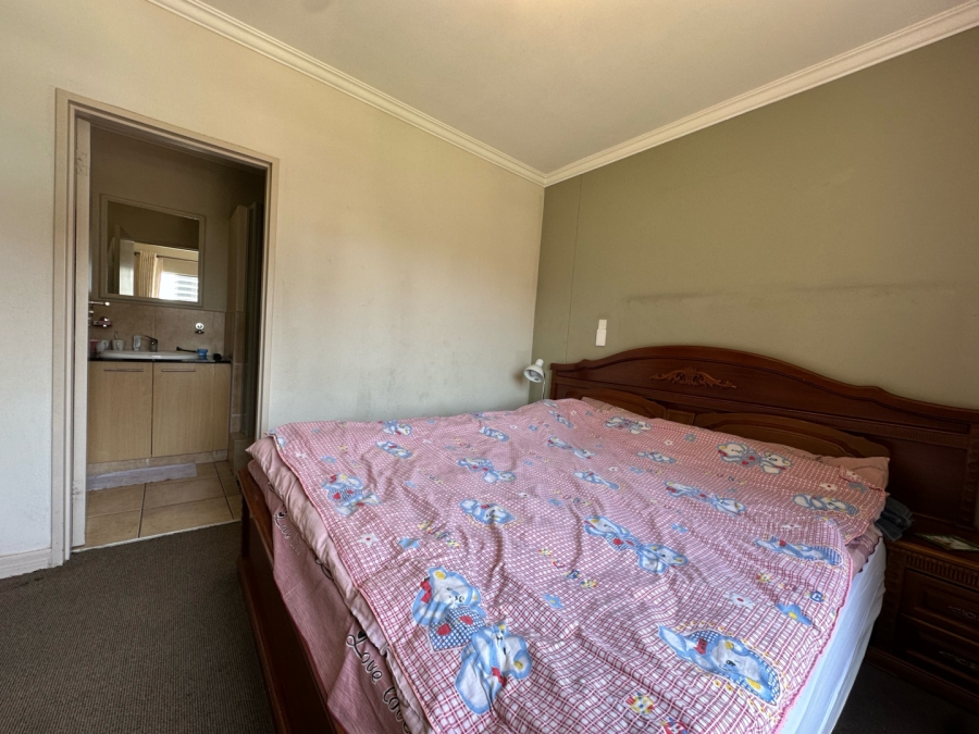 To Let 2 Bedroom Property for Rent in Morningside Gauteng