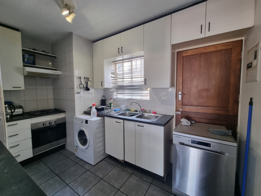 2 Bedroom Property for Sale in Marais Steyn Park Gauteng