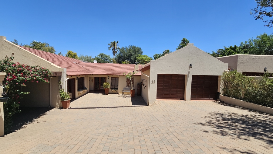 3 Bedroom Property for Sale in Kyalami Estates Gauteng