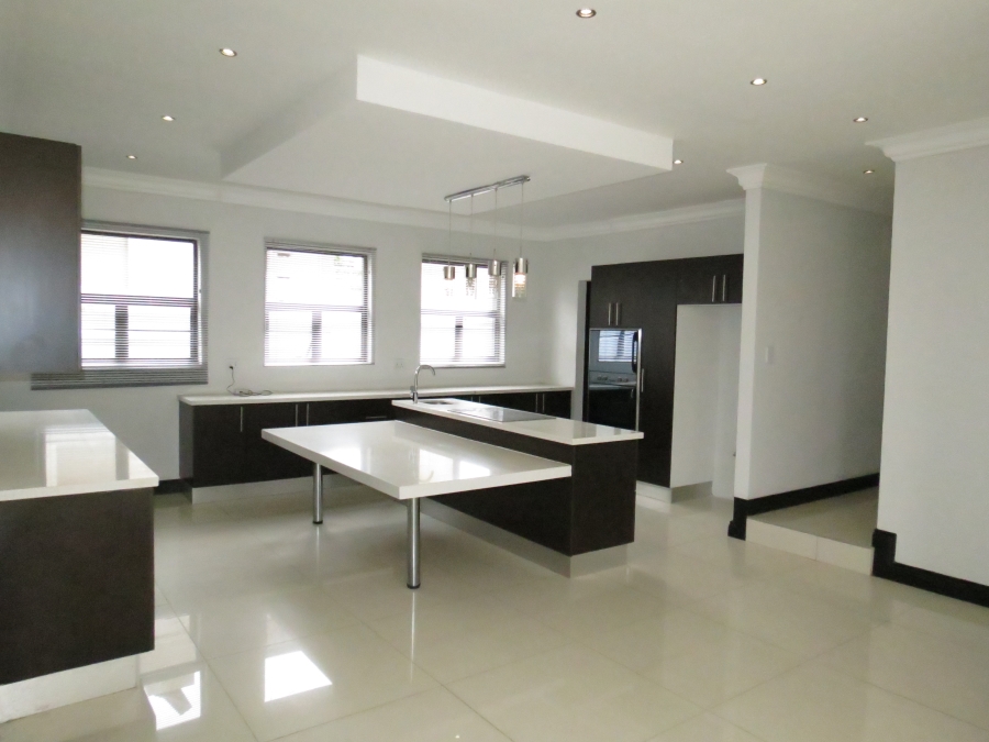 3 Bedroom Property for Sale in Greenstone Hill Gauteng