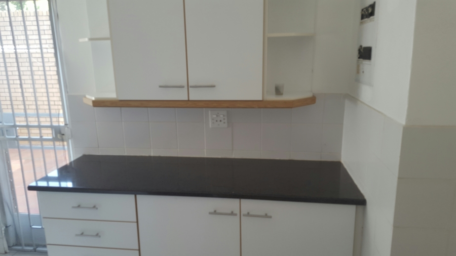 To Let 3 Bedroom Property for Rent in Morningside Gauteng