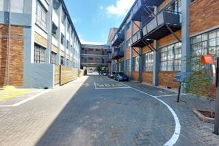 To Let 1 Bedroom Property for Rent in Braamfontein Gauteng