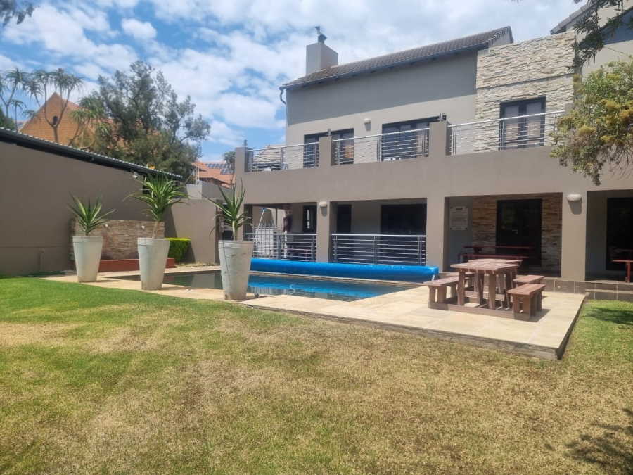 To Let 1 Bedroom Property for Rent in Sunninghill Gauteng