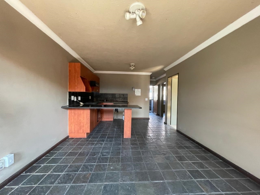 To Let 2 Bedroom Property for Rent in Noordwyk Gauteng