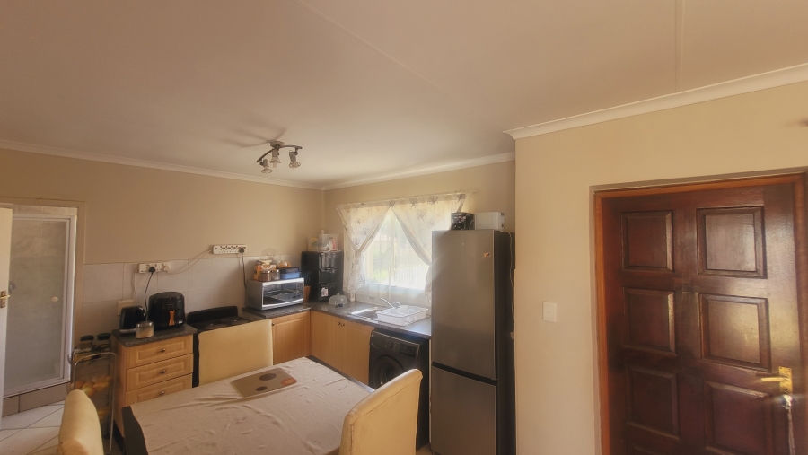 To Let 2 Bedroom Property for Rent in Elandspark Gauteng