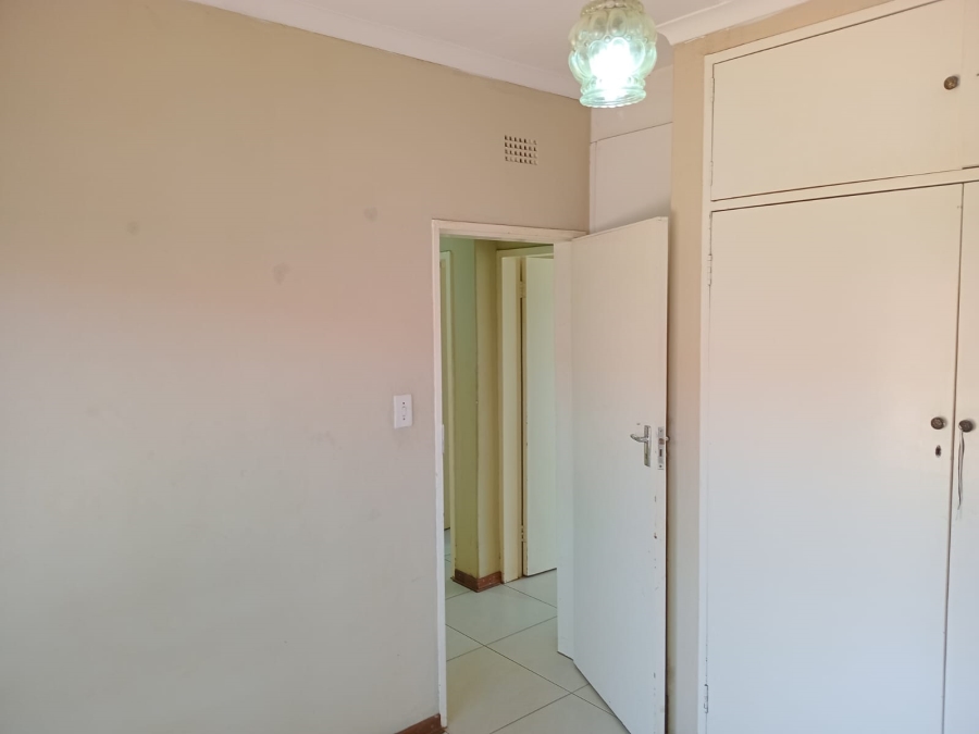 To Let 3 Bedroom Property for Rent in Unitas Park Gauteng